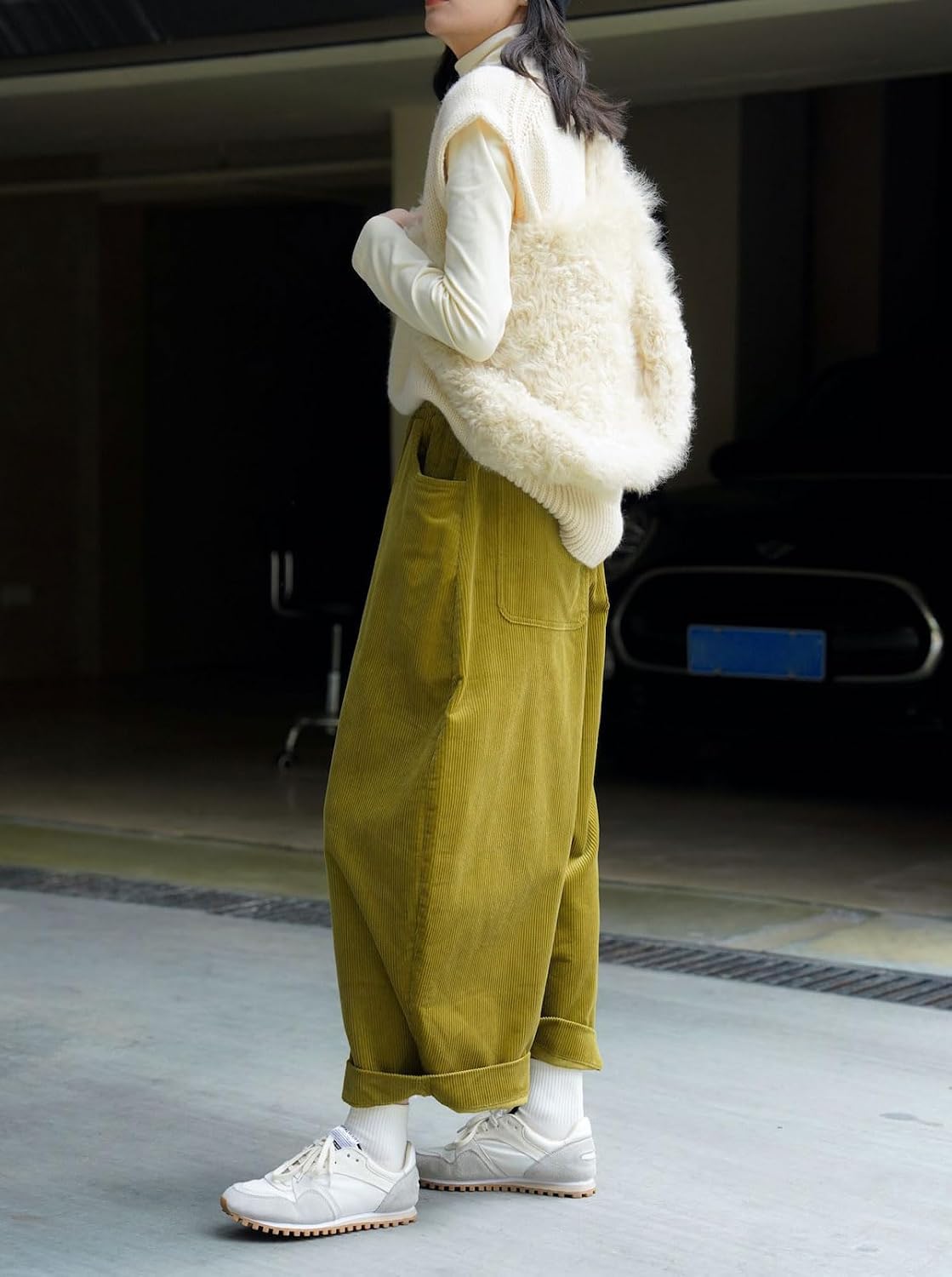 CHARTOU Women Corduroy Barrel Pants Wide Leg Vintage Mid Rise Y2k Baggy Boyfriend Pants