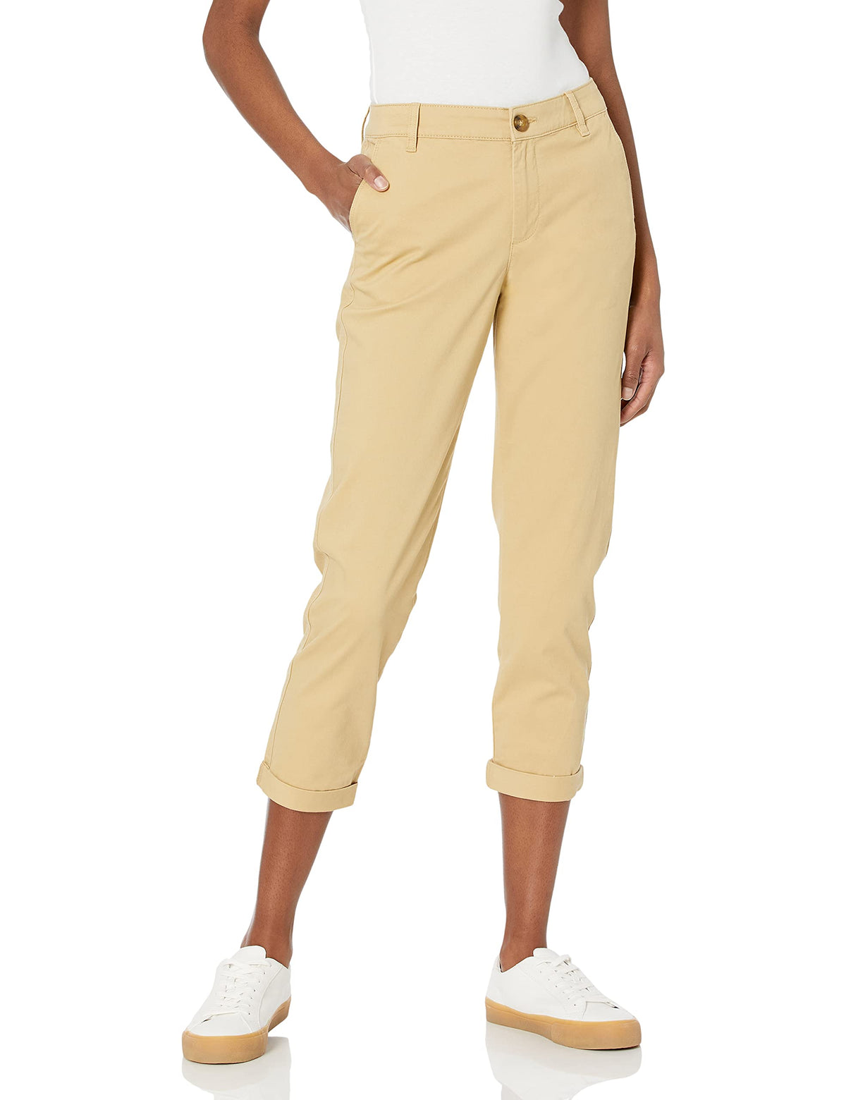 Amazon Essentials Women's Mid-Rise Slim-Fit Stretch Cropped Capri Pants (Available in Plus Size)