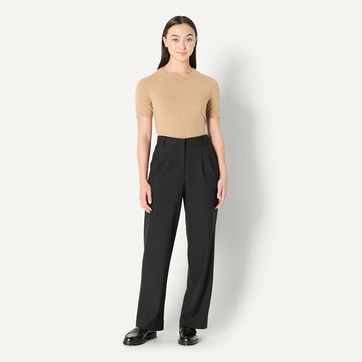 Amazon Essentials Women's Relaxed-Fit Full Length Dress Pant