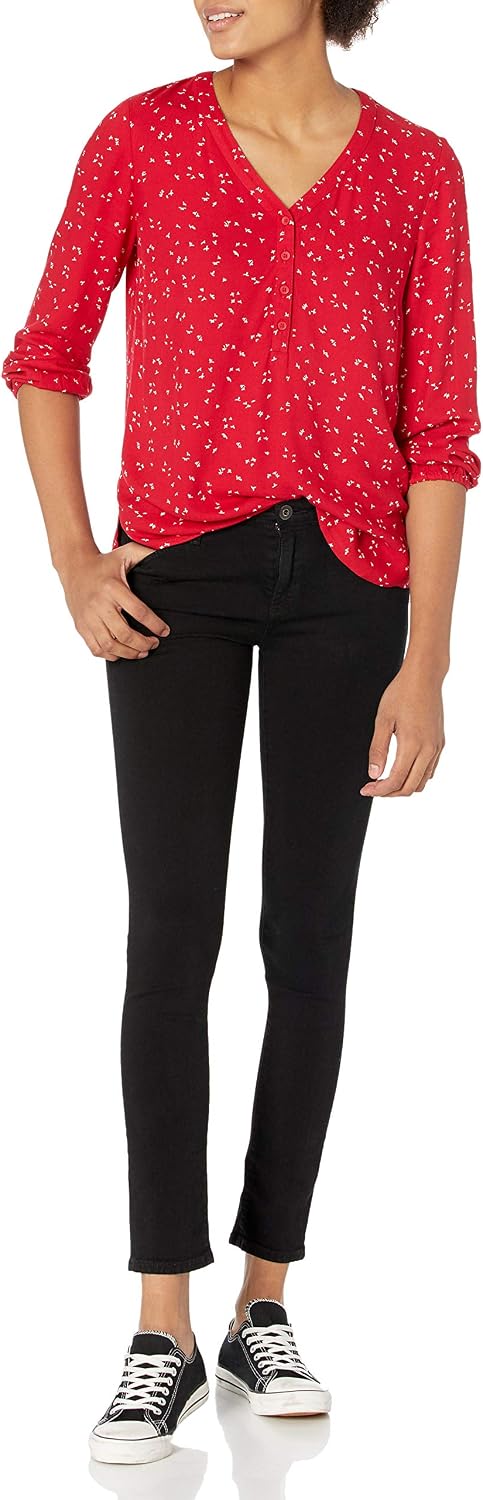 Amazon Essentials Women's 3/4 Sleeve Button Popover Shirt, Loose-Fit V-Neck Blouse, Lightweight