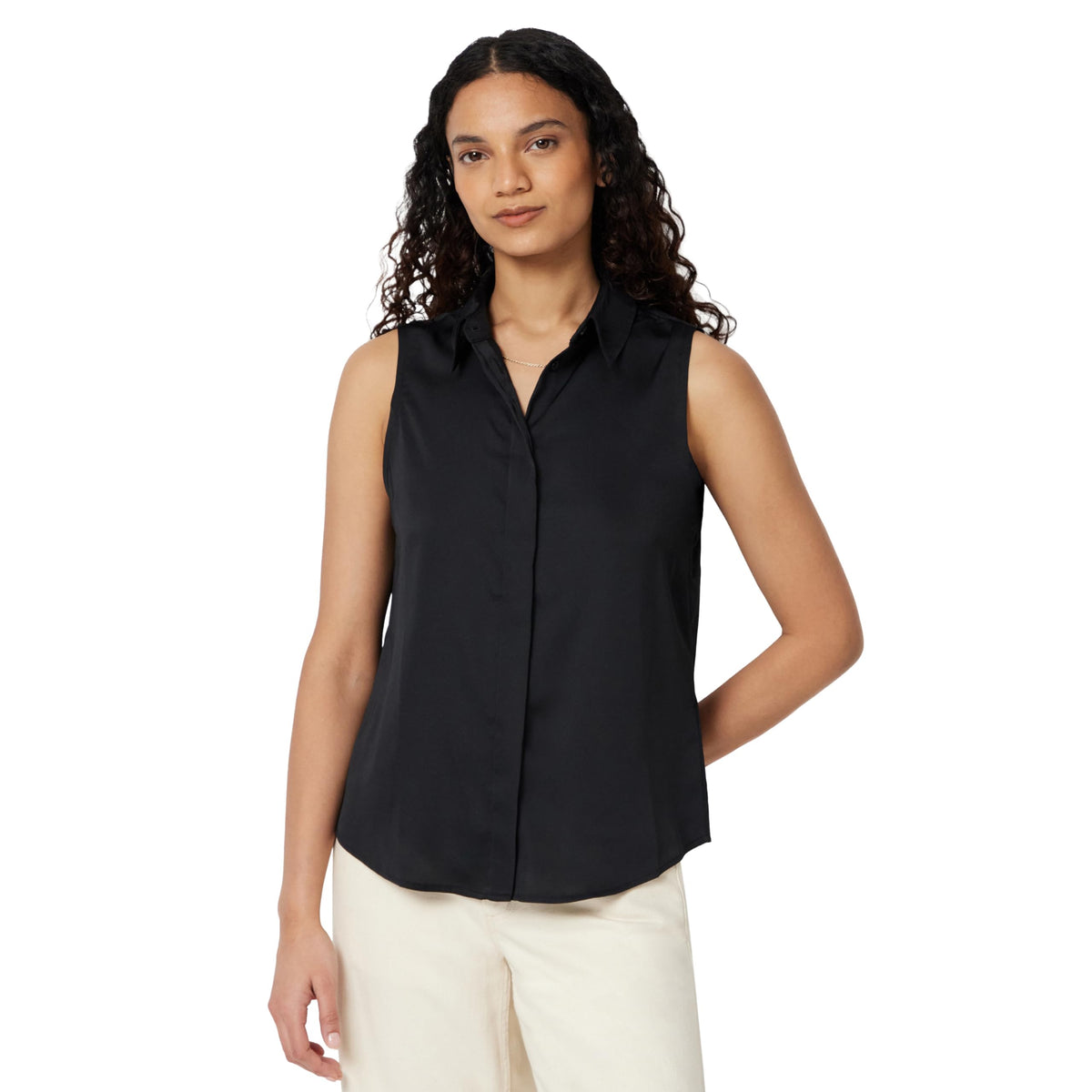 Amazon Essentials Women's Regular-Fit Sleeveless Button-Down Blouse