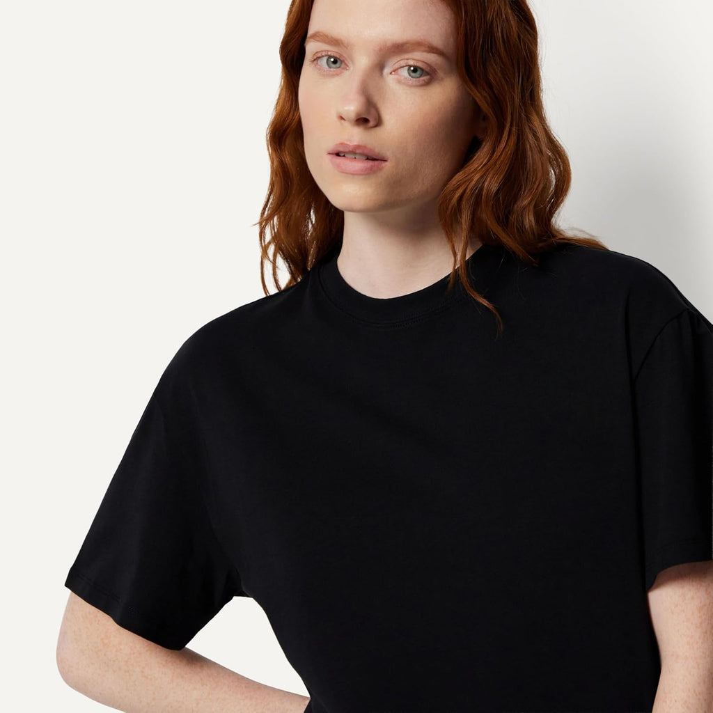 Amazon Essentials Women's Oversized-Fit Short Sleeve Crewneck Shirt
