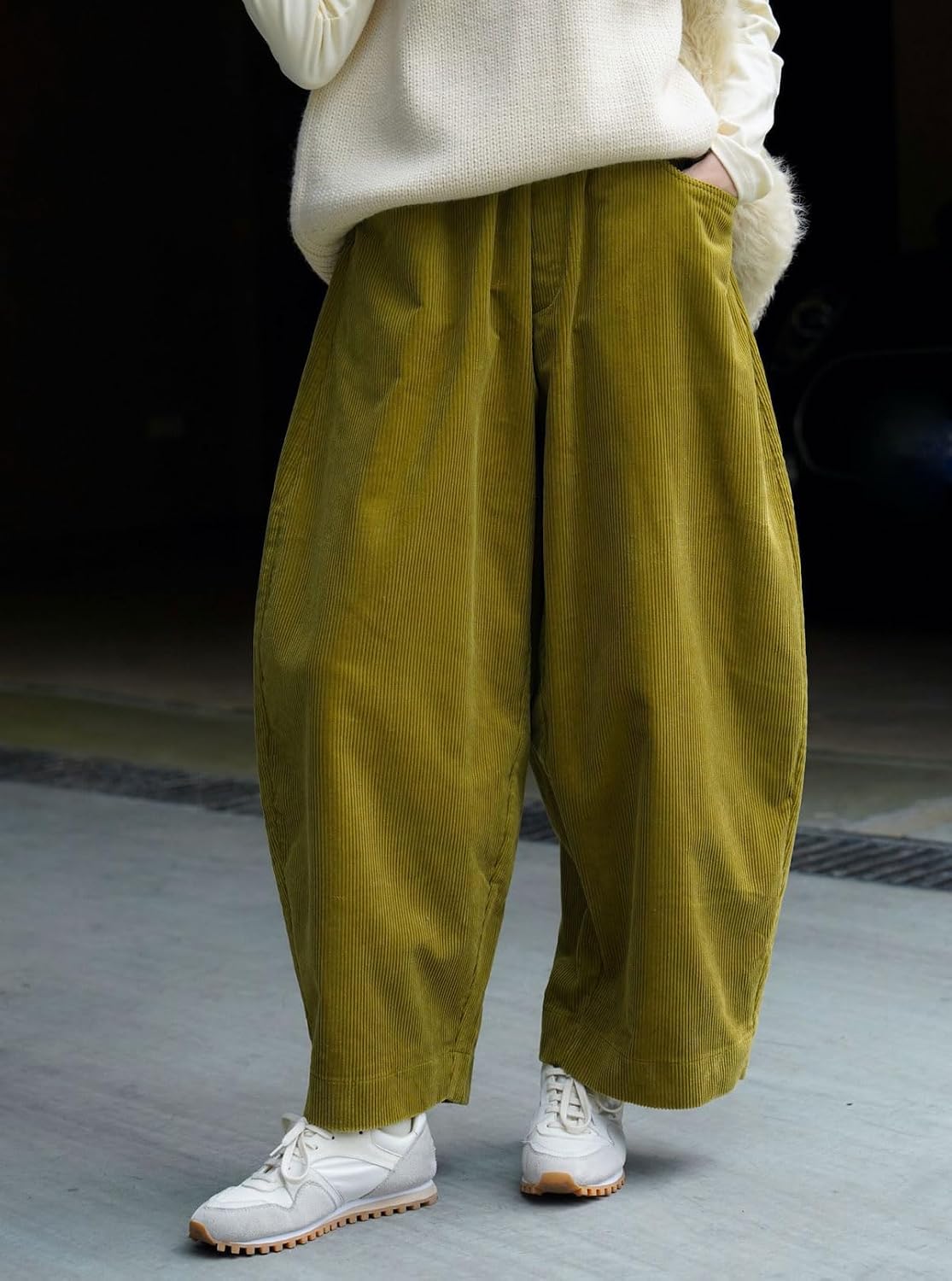 CHARTOU Women Corduroy Barrel Pants Wide Leg Vintage Mid Rise Y2k Baggy Boyfriend Pants
