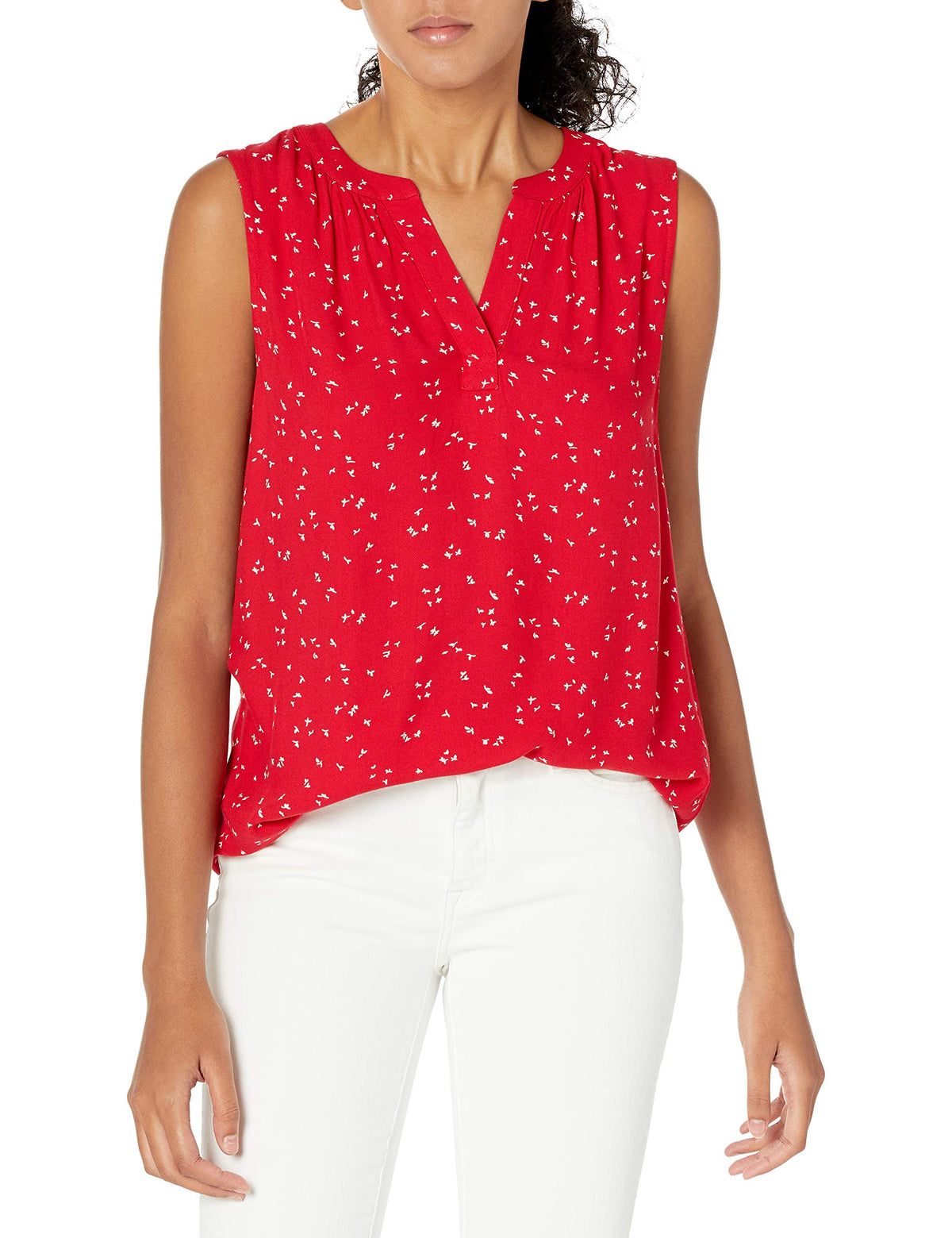 Amazon Essentials Women's Relaxed Fit Sleeveless V-Neck Woven Shirt