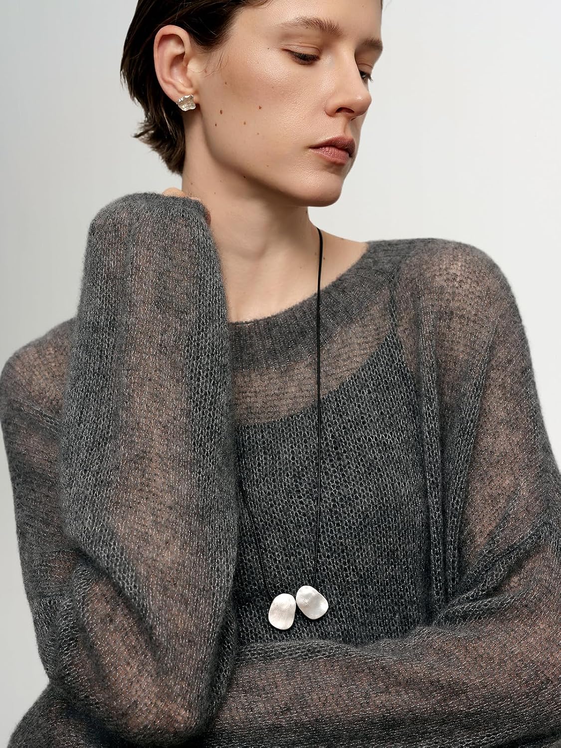 Silk Cashmere Blend Sweater for Women, Lightweight Crewneck Knit Pullover Jumper for Spring Layering