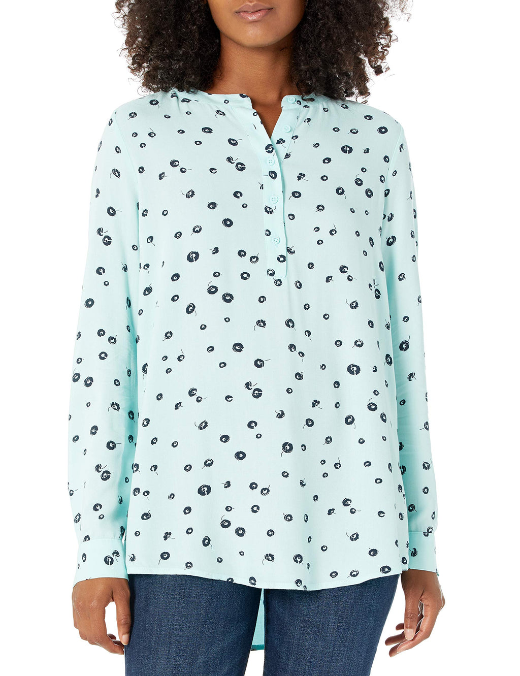 Amazon Essentials Women's Long-Sleeve Relaxed Fit Popover Blouse, Collared Business Casual Work Shirt