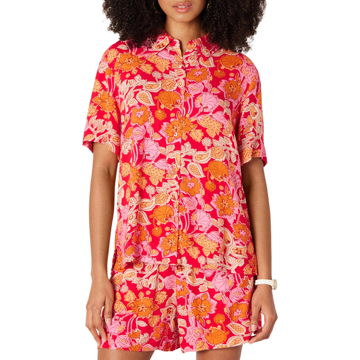 Amazon Essentials Women's Relaxed-Fit Fluid Twill Button-Down Shirt (Short Sold Separately)