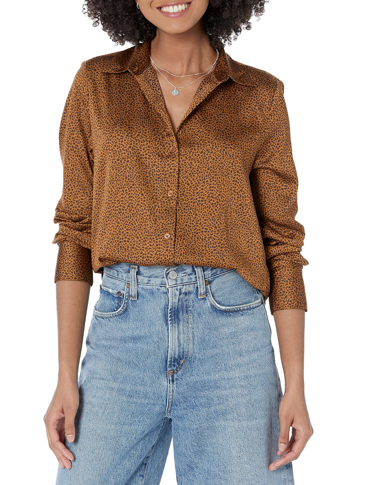 Amazon Essentials Women's Regular-Fit Long Sleeve Satin Button Down Blouse, Dressy Collared Shirt